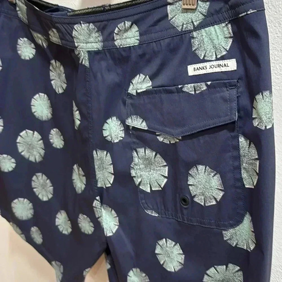 Banks Journal Demo Boardshort - Insignia Blue - Size 34 - Picture 3 of 5